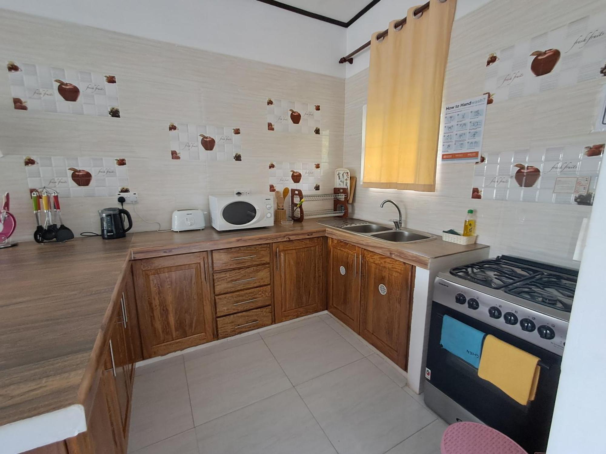 Gigi'S Self Catering Apartment Port Glaud Buitenkant foto